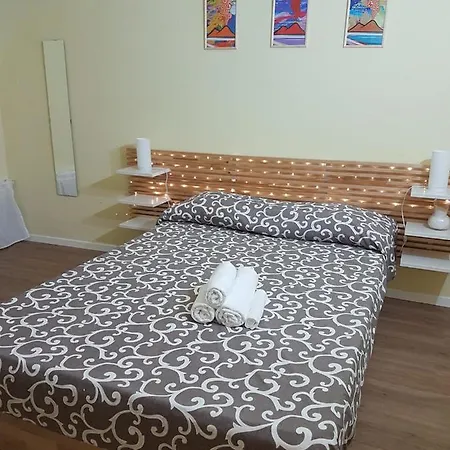 Rega House 3*